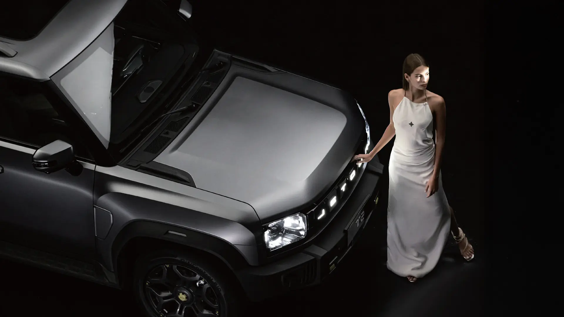 2024-jetour-t2-black-car-back-catalogue-1