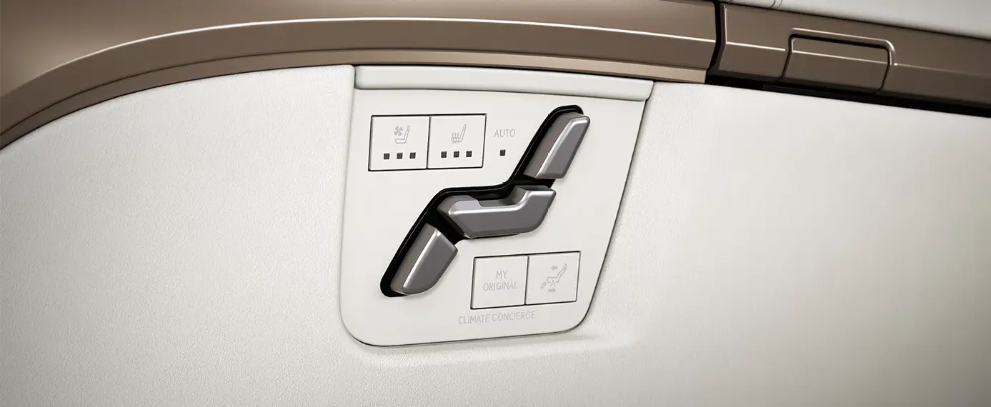 2024-lexus-lm-500h-hybrid-seat-controls-car-back-catalogue