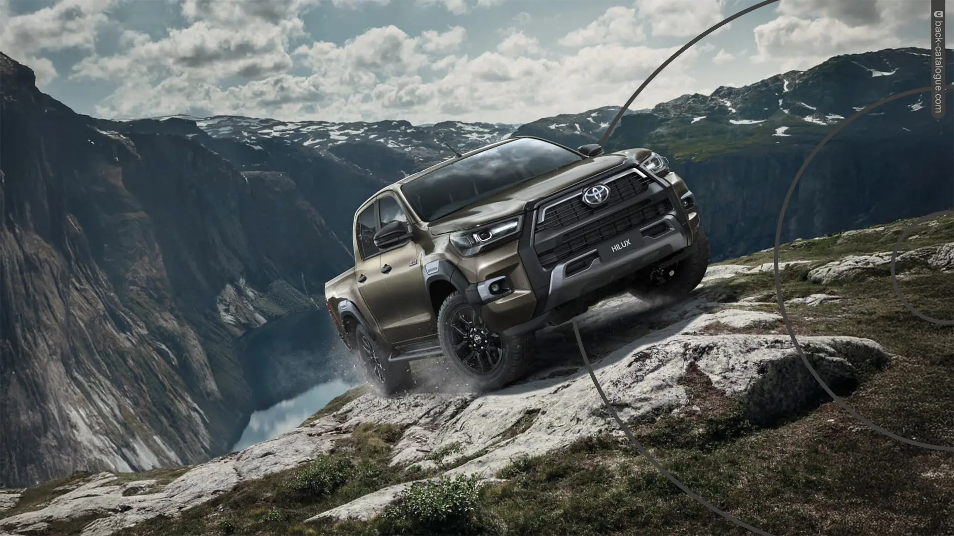 2020-toyota-hilux-brochure-cover-car-back-catalogue-1
