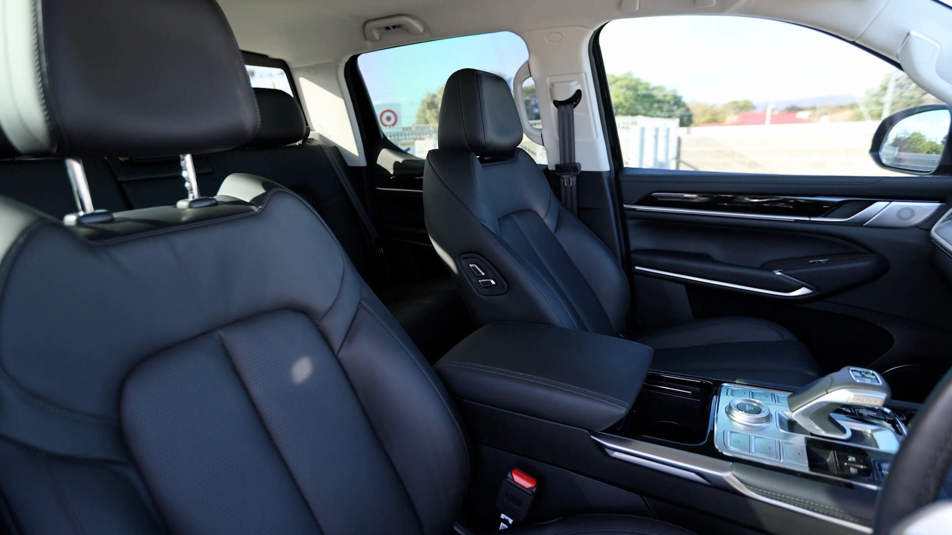 2025-gwm-cannon-alpha-phev-10000km-review-interior-3-car-back-catalogue